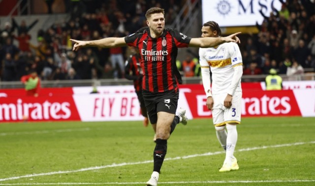 hth-意媒：米兰在周一放假，但加比亚和菲尔克鲁格选择加练